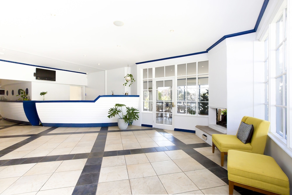 Lake Hume Resort 4/50