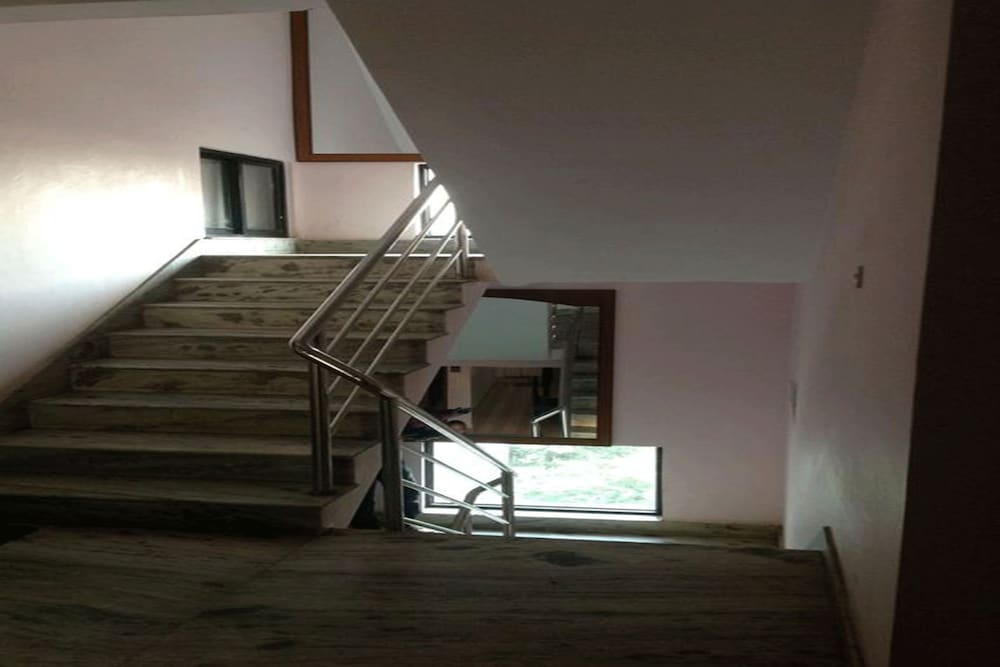 Shiva Shankar Hotel photo3