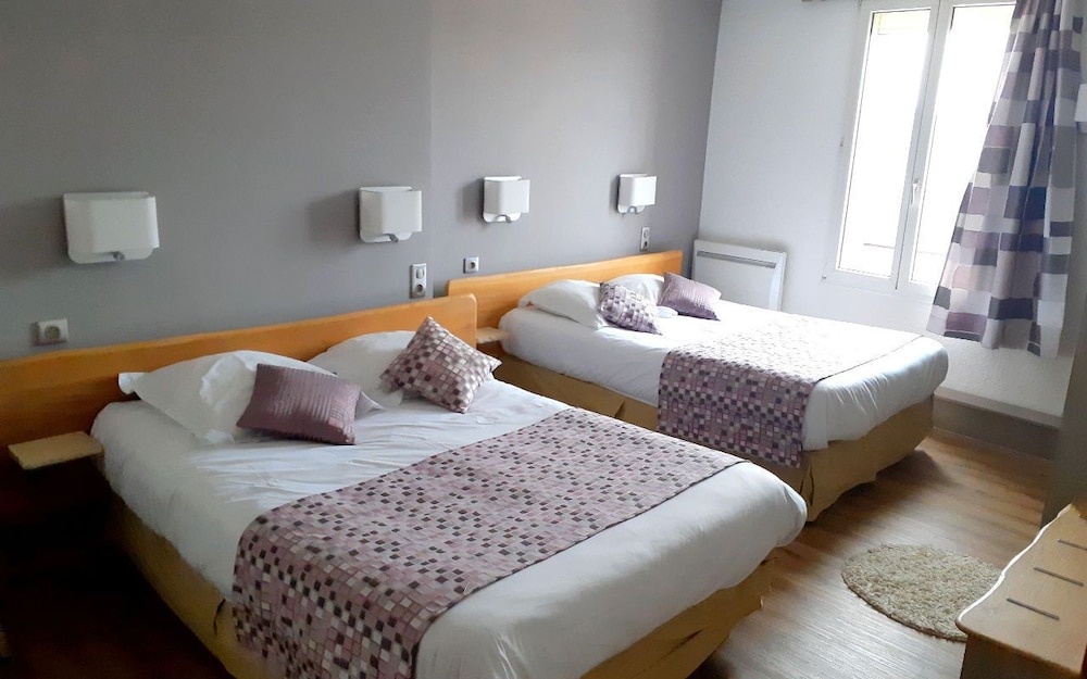Logis Hotel Le Cheval Rouge 2/26