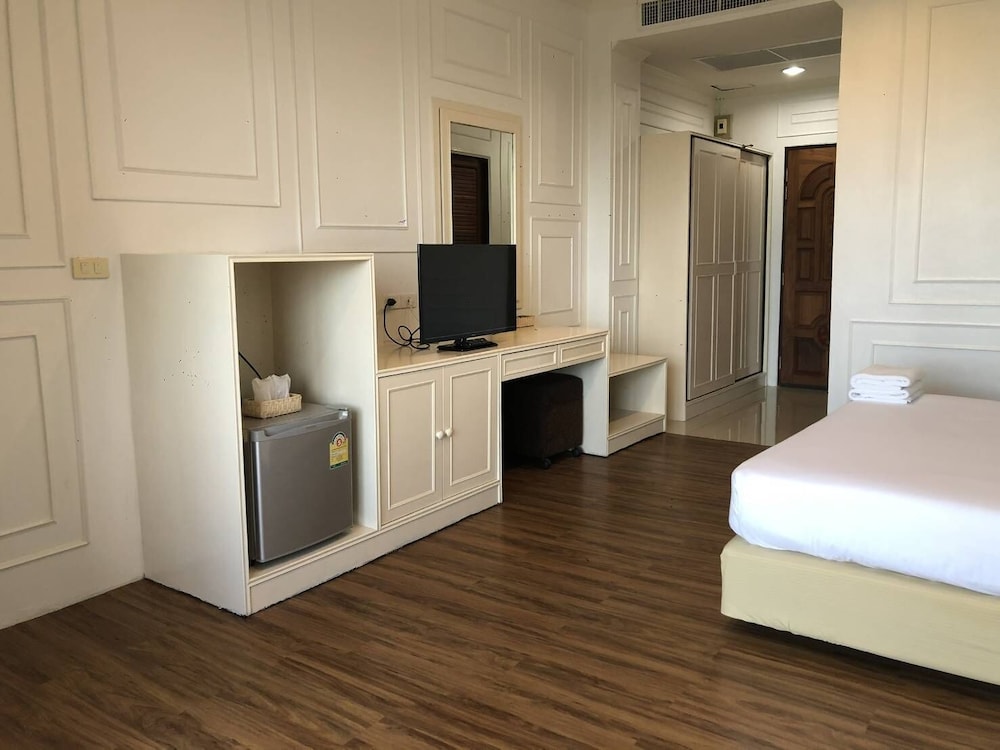 Golden Dragon Resort 20/43