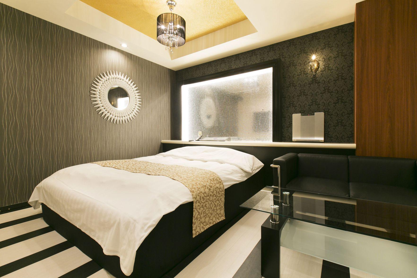 Deluxe, Double Bed