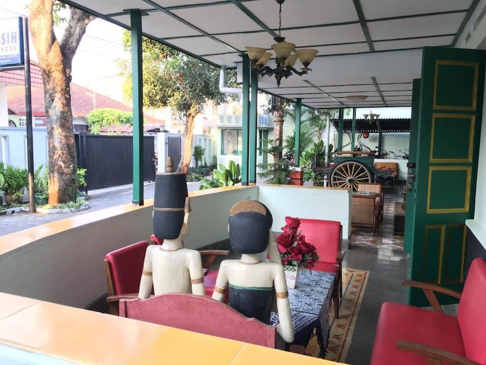 Pamularsih Homestay 35/44