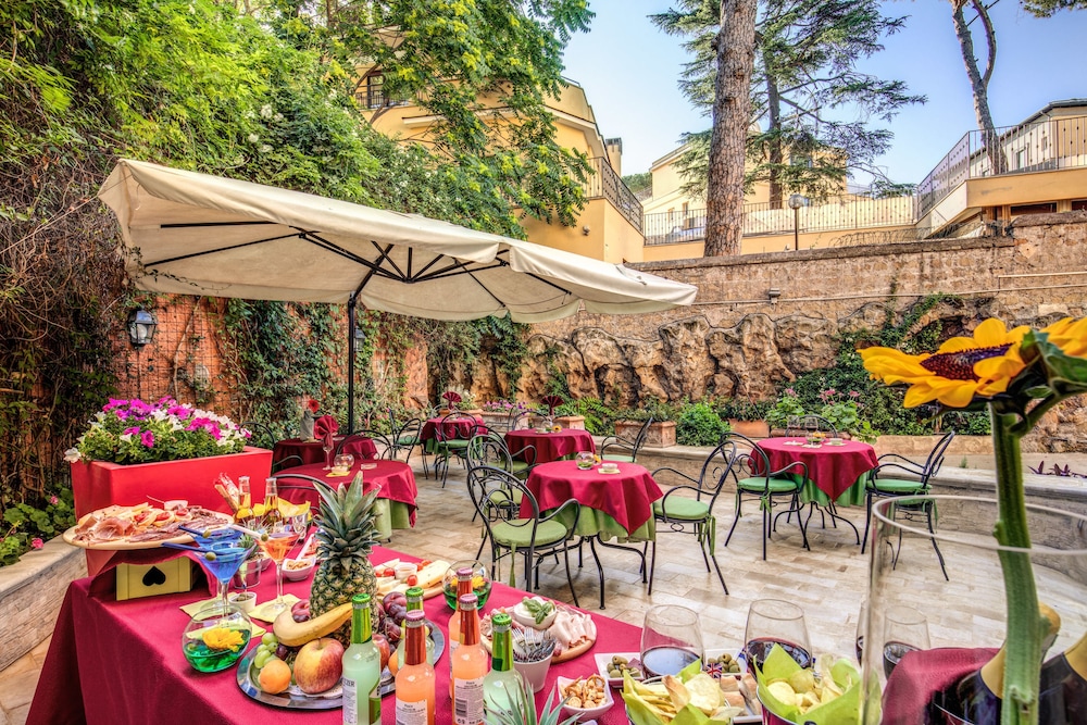 Rome Garden Hotel 65/74