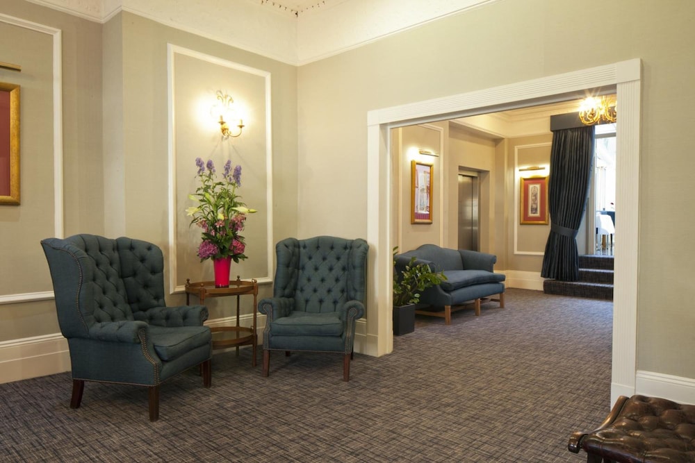 Grange Buckingham Hotel 47/58