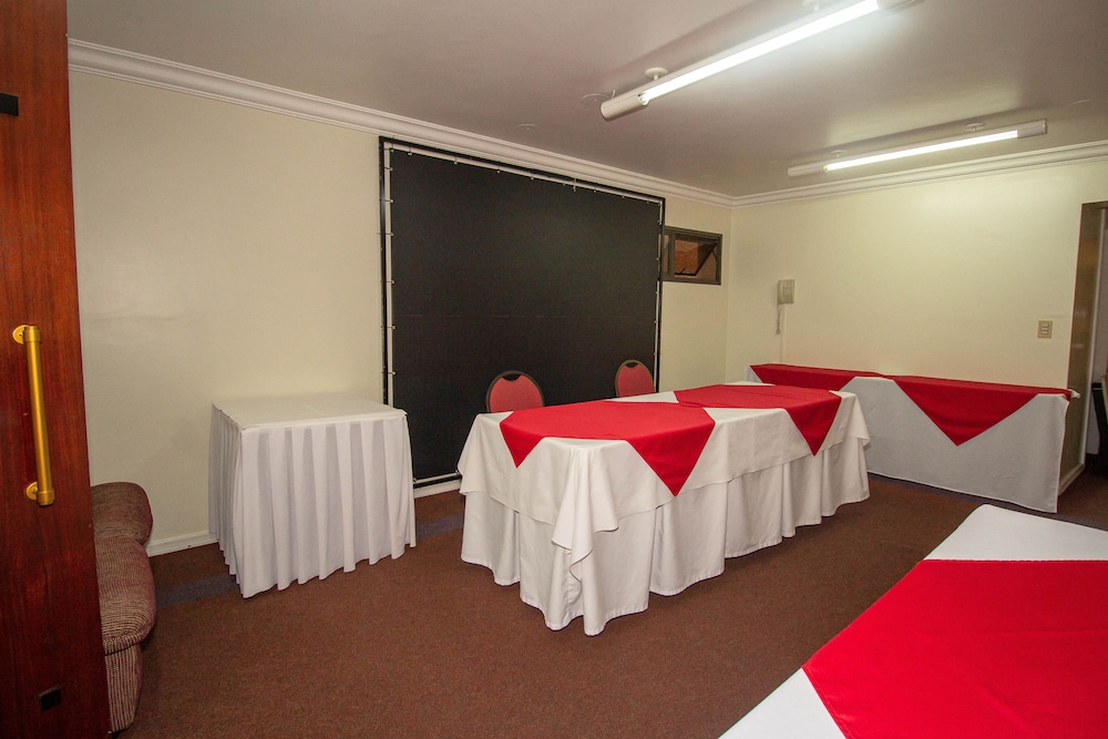 Trevi Hotel & Business 27/67