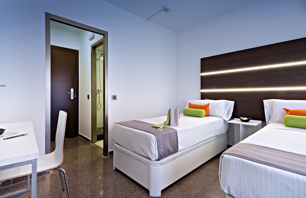 Roisa Hostal Boutique 31/77
