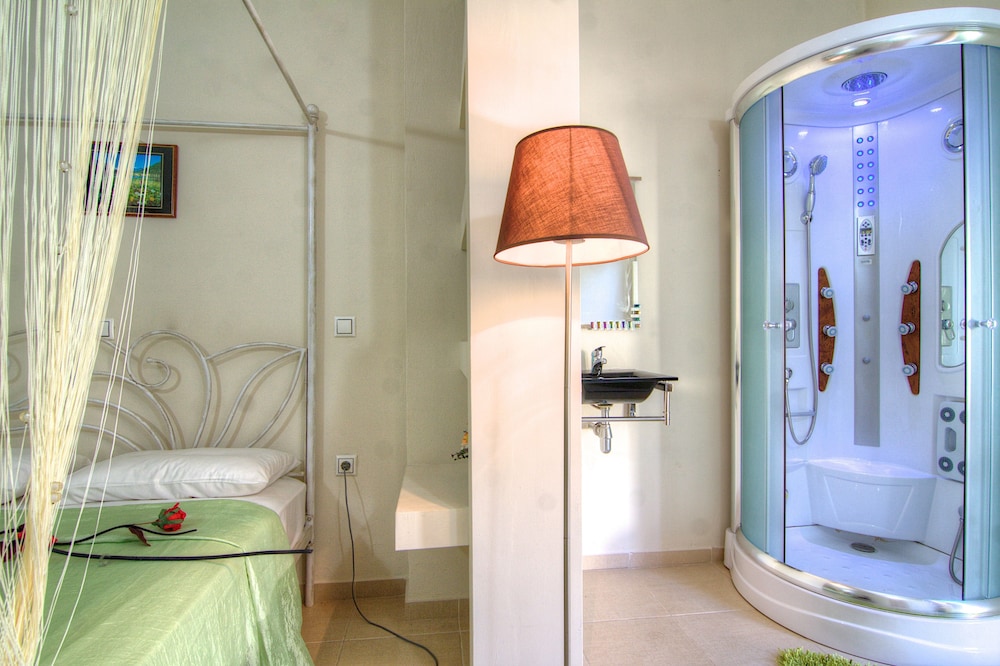 Villa Despina 48/50