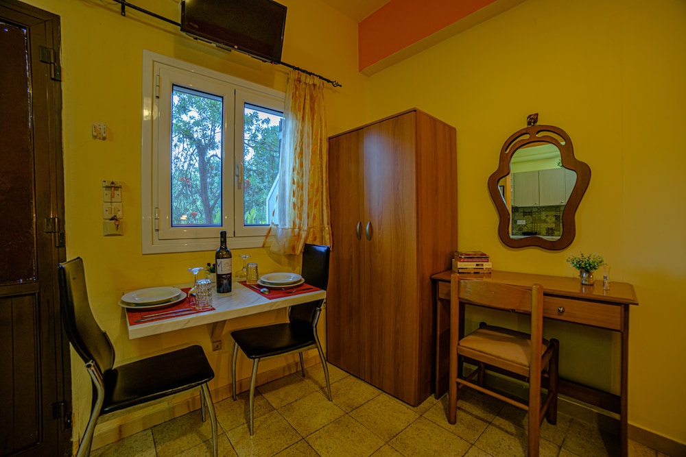 Corfu Dream Fani 57/64