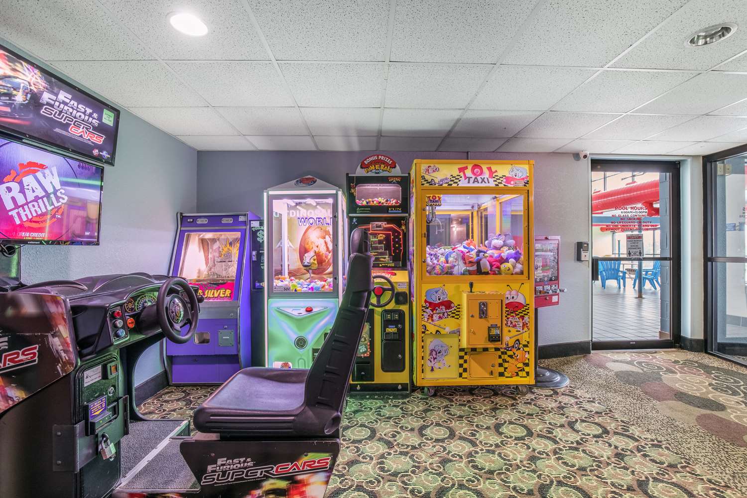 AmericInn & Suites By Wyndham Baraboo Event Center 24/25