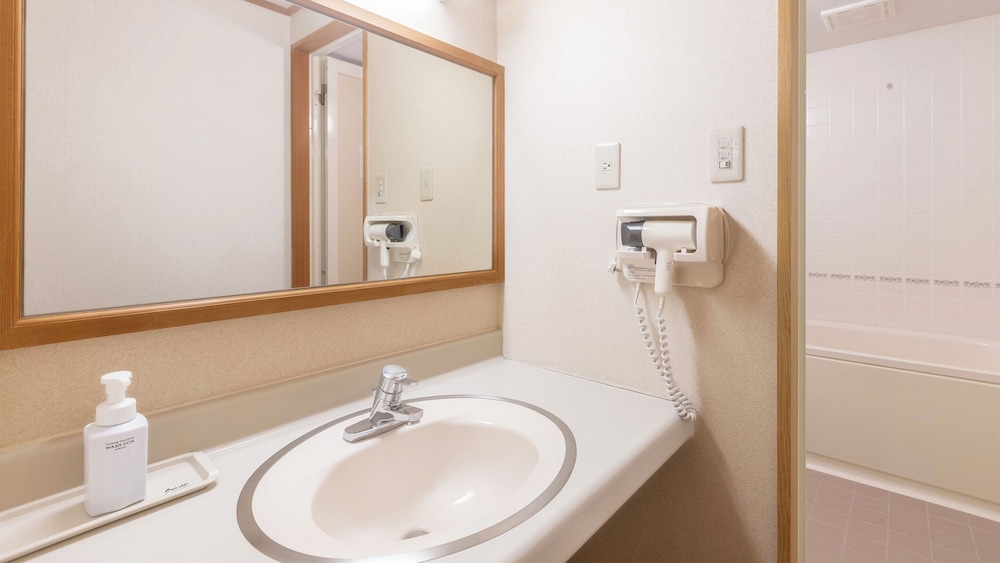 Hotel Ichinose 48/50