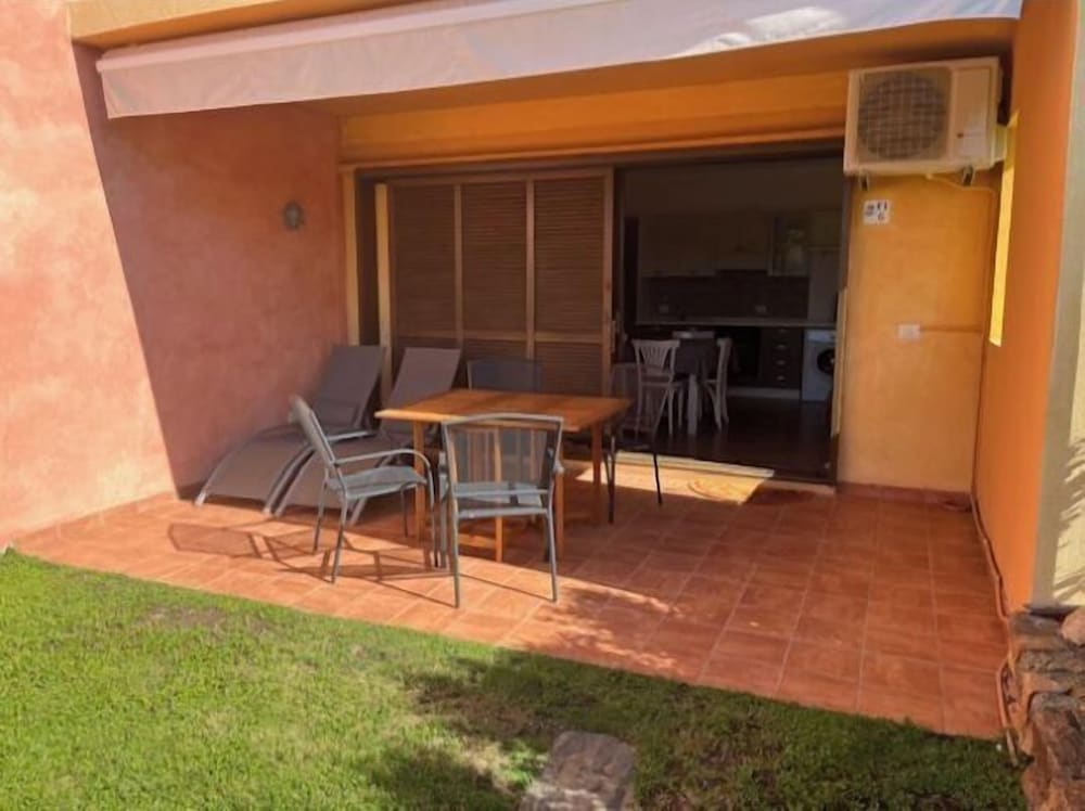 RESIDENCE PORTO CODA CAVALLO 44/53