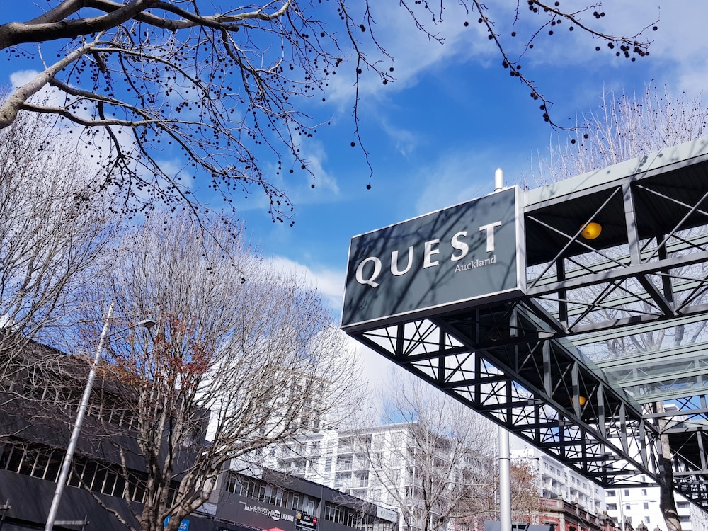 Quest Auckland 10/56