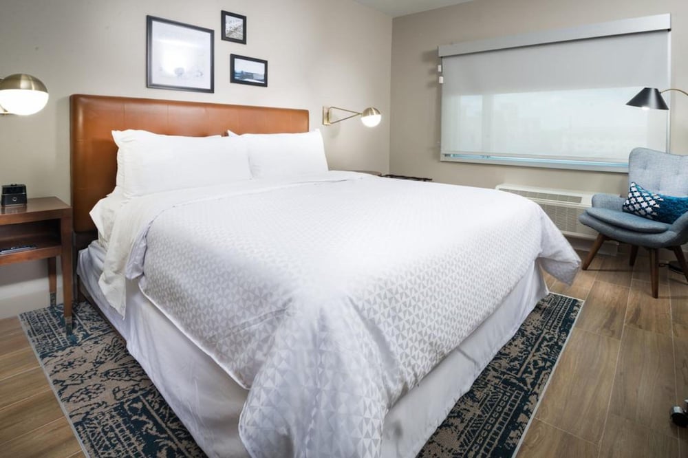 FOUR POINTS BY SHERATON HOUSTON INTERCONTINENTAL AIRPORT 8/39