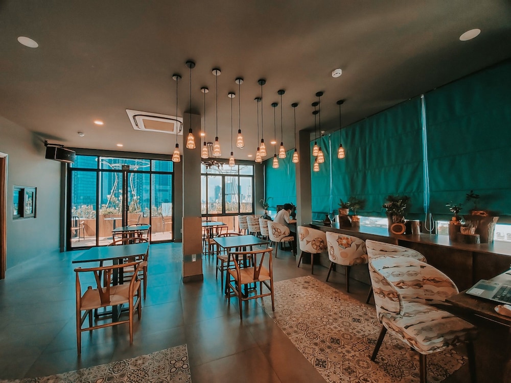 The Bloom Pham Viet Chanh 40/50