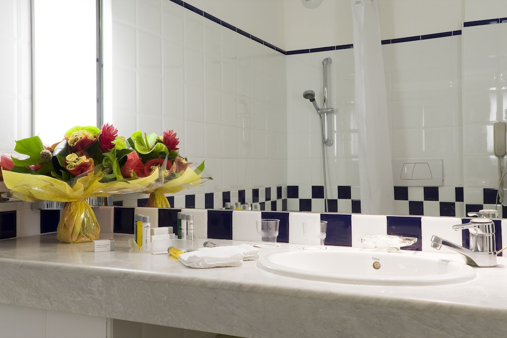 Hotel Cannes Montfleury 26/28