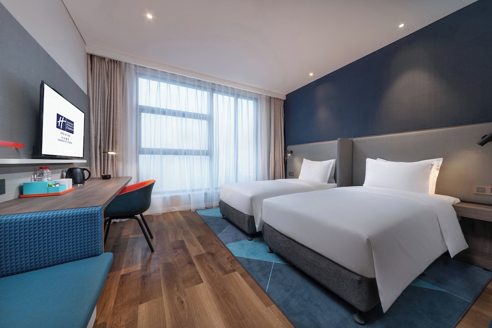 Standard, Twin Beds, Extra Floor Space