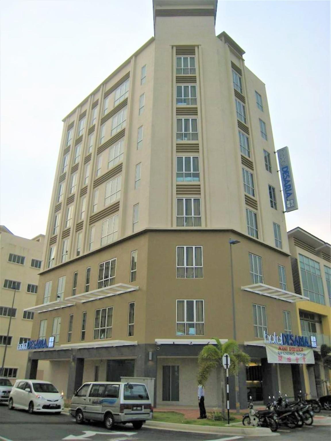 Hotel Desaria 32/32