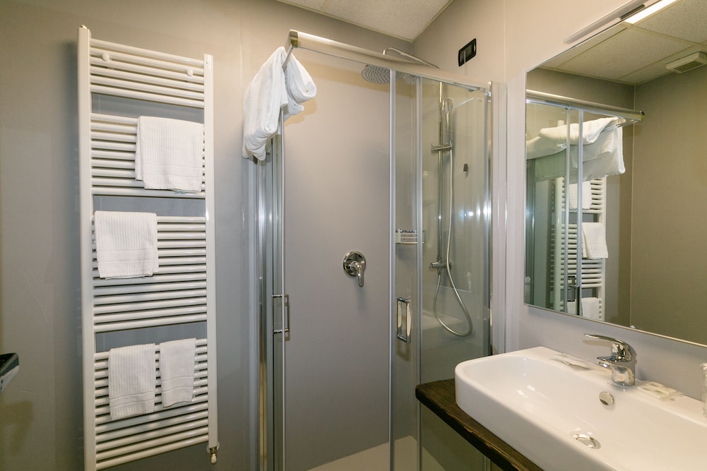Hotel Mon Repos 47/50