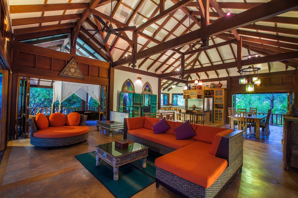 Koh Jum Beach Villas 59/76