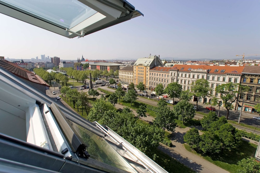 Flemings Hotel Wien-Stadthalle (former Flemings Conference Wien) 25/57