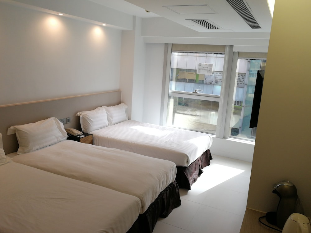 WiFi Boutique Hotel 4/32