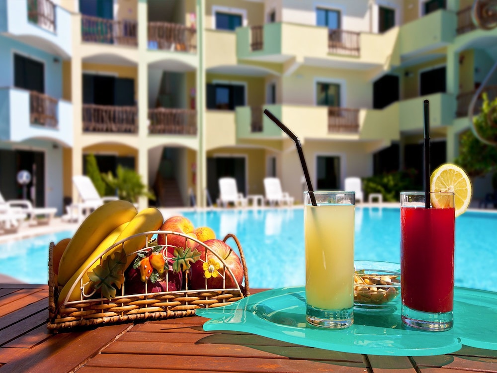Hotel Ariadimari 32/50