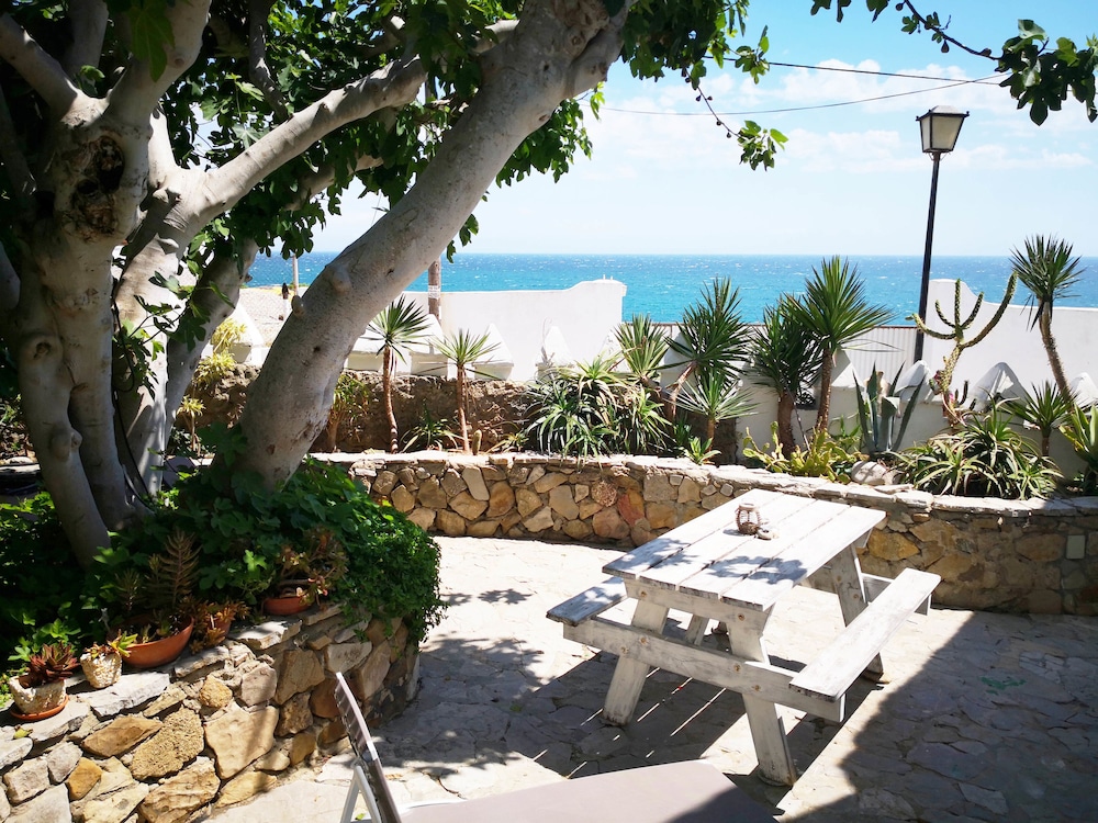 Bungalows Castillejos - Adults Only 34/50