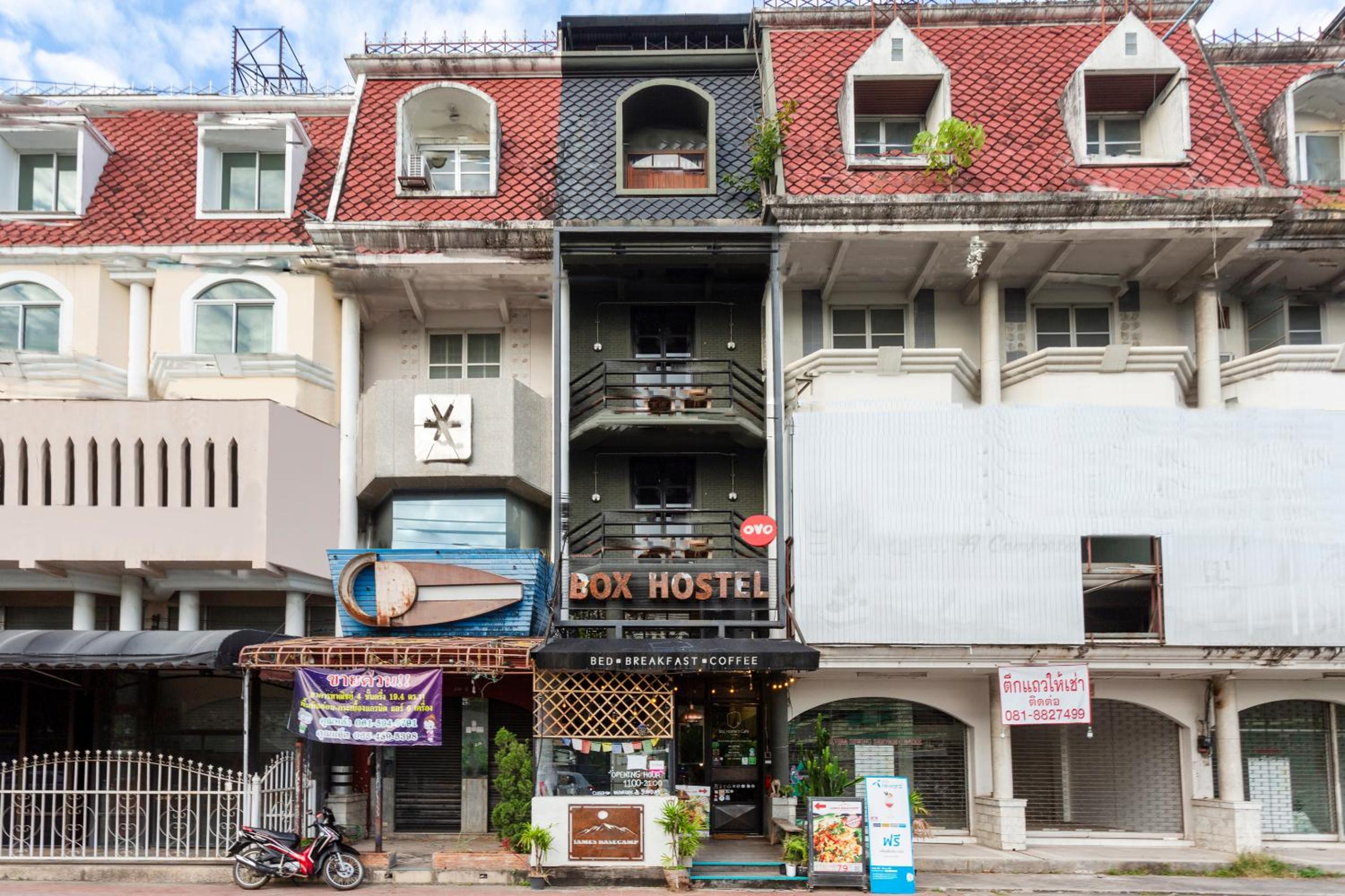 Box Hostel N Cafe Chiang Mai 1/68