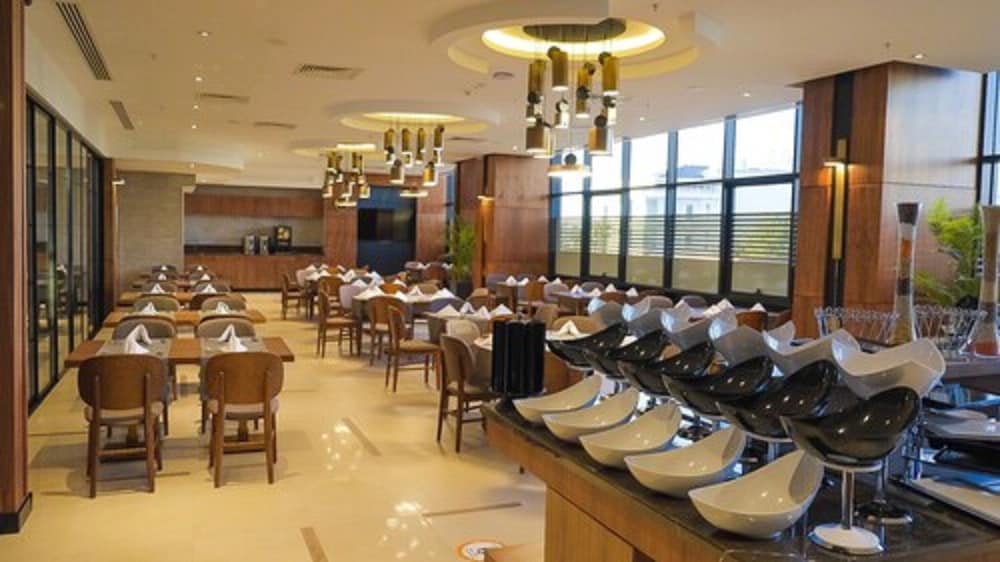 Serenity Comfort Hotel 36/41