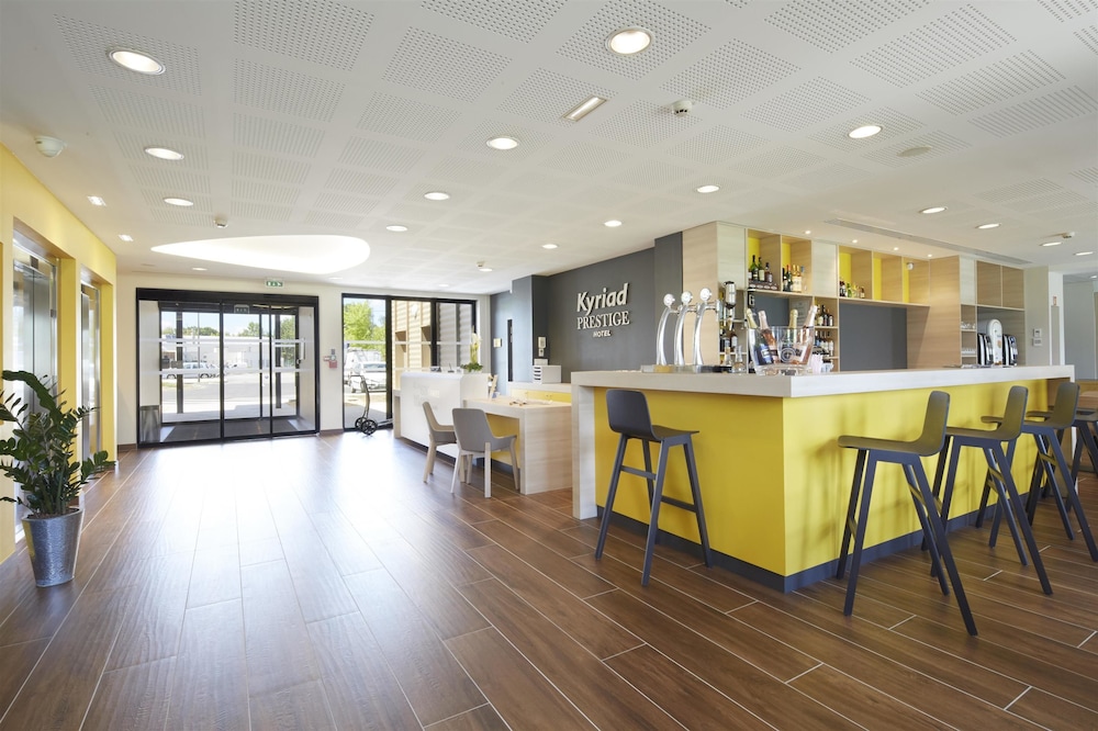 KYRIAD PRESTIGE PAU - ZENITH - PALAIS DES SPORTS 6/54