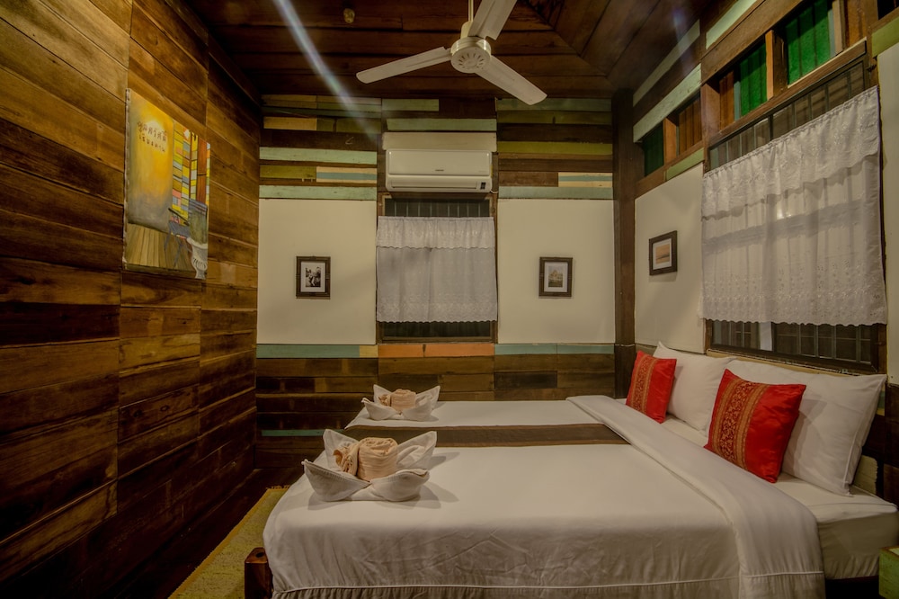 Poonsawasdi Hotel 9/18