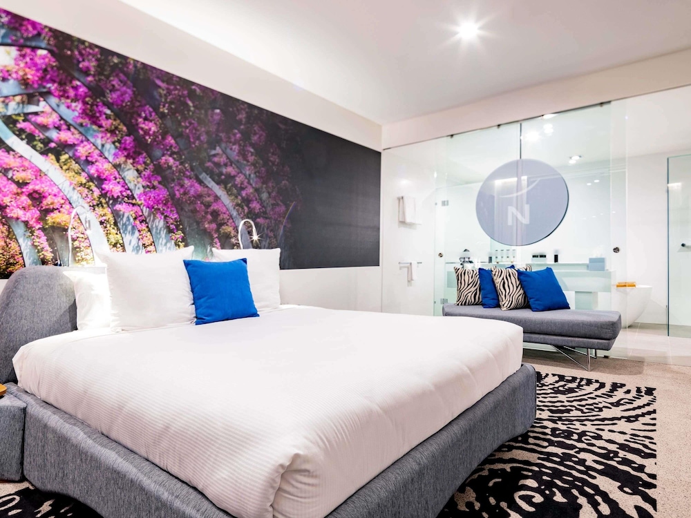 Executive, Suite, King Bed, Sofa