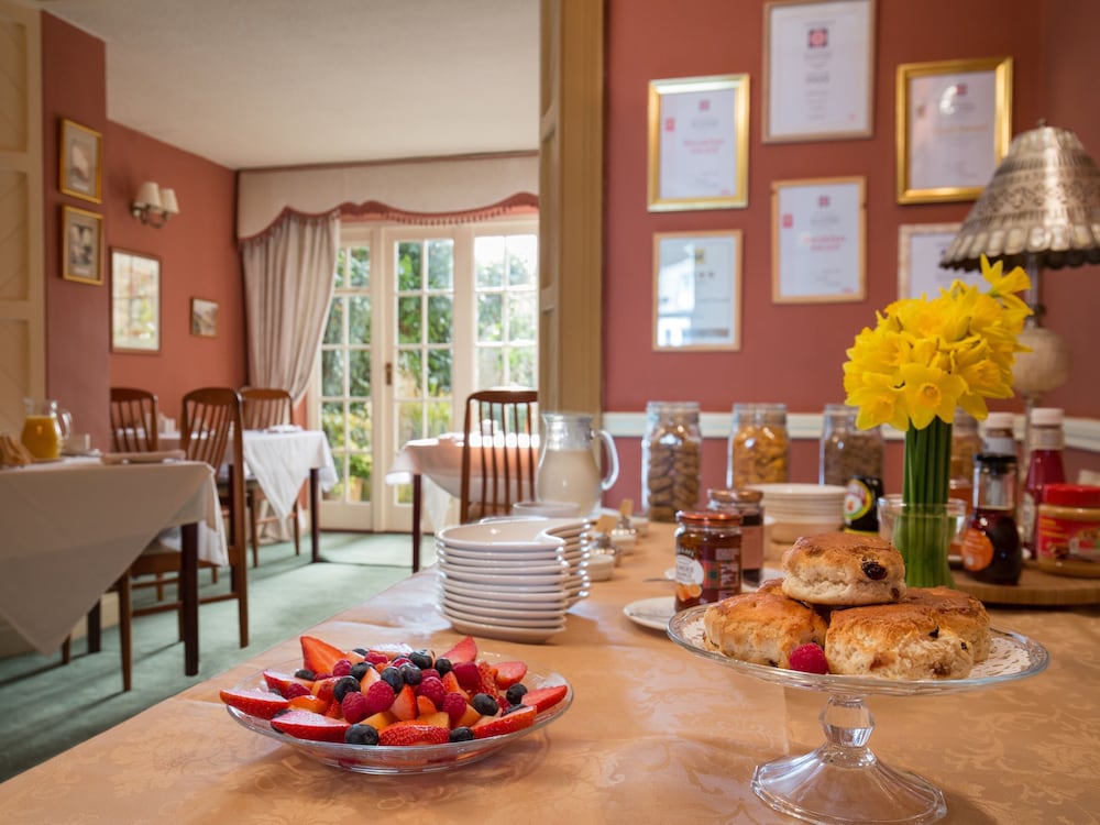 Homelands Guest House 50/71