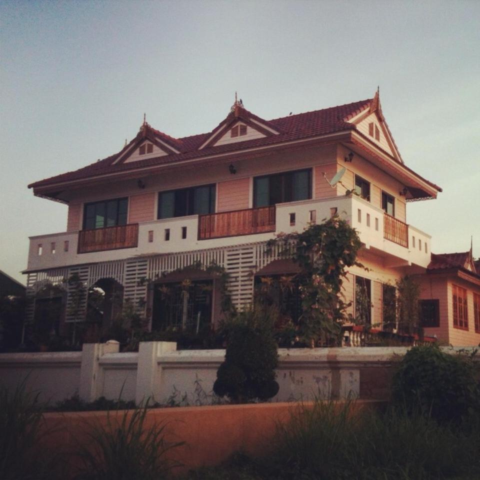 Loy Manee House 6/35