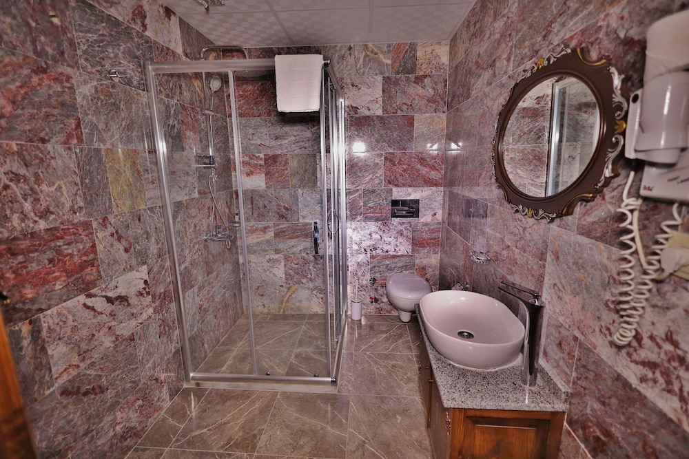Hotel Elvan 49/50