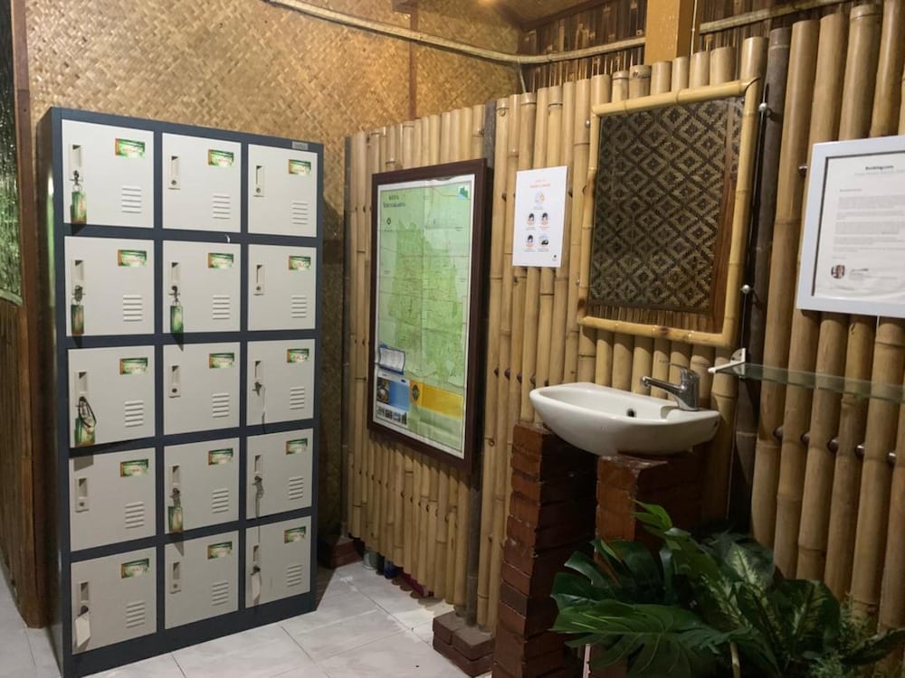 Bilik Bamboo 2/26