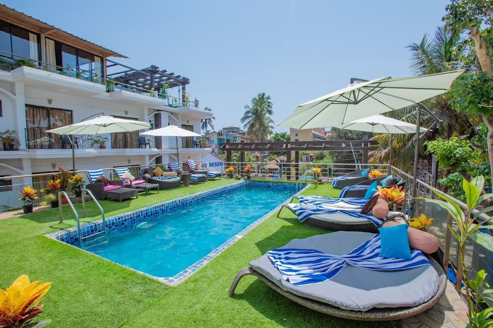 NITYA RESORT 33/42