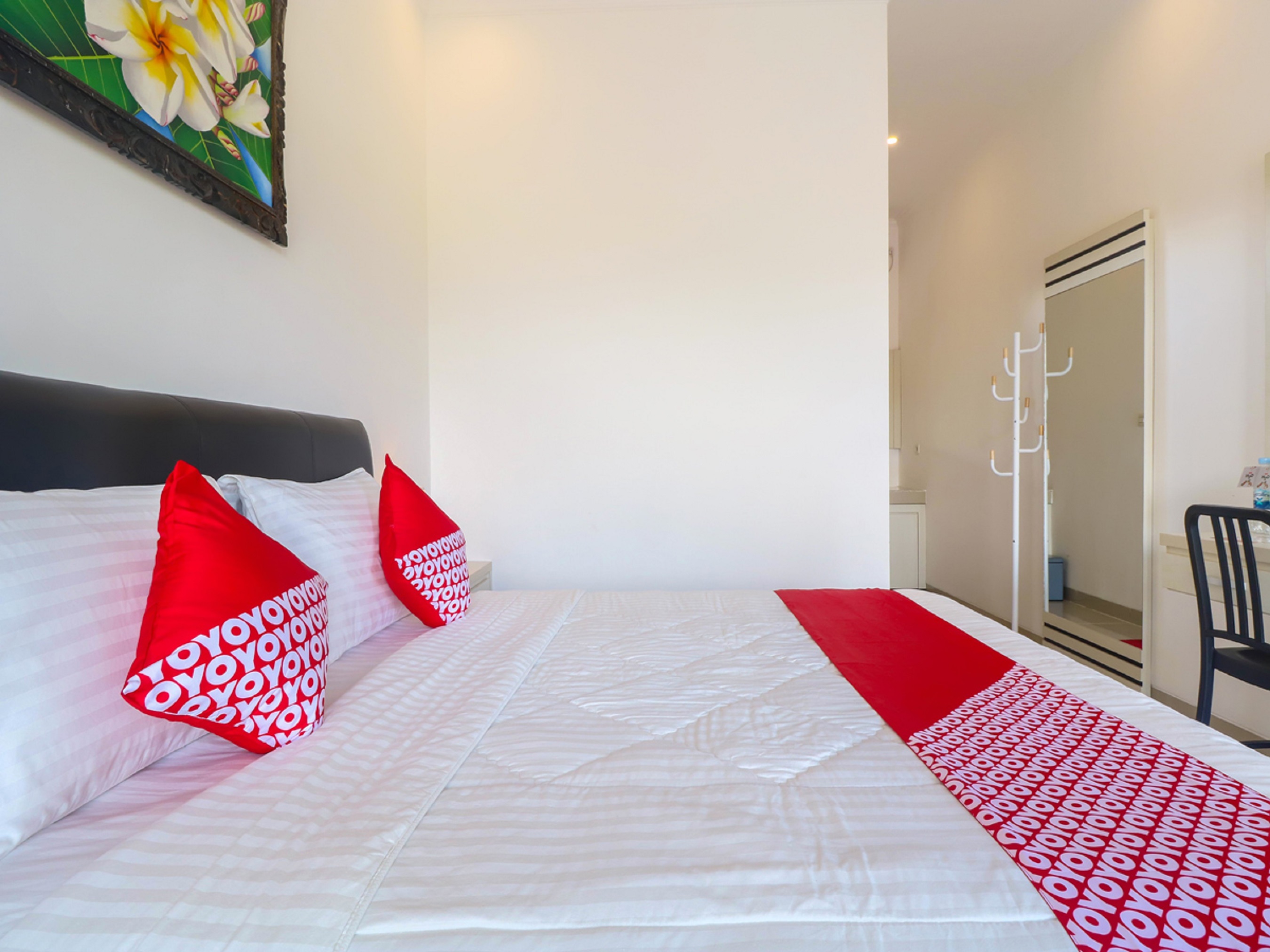 OYO 1051 De Loran Hotel 24/38