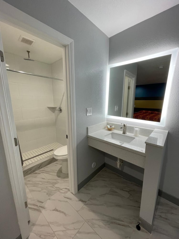 Casa Bell Motel Los Angeles Lax Airport 25/25