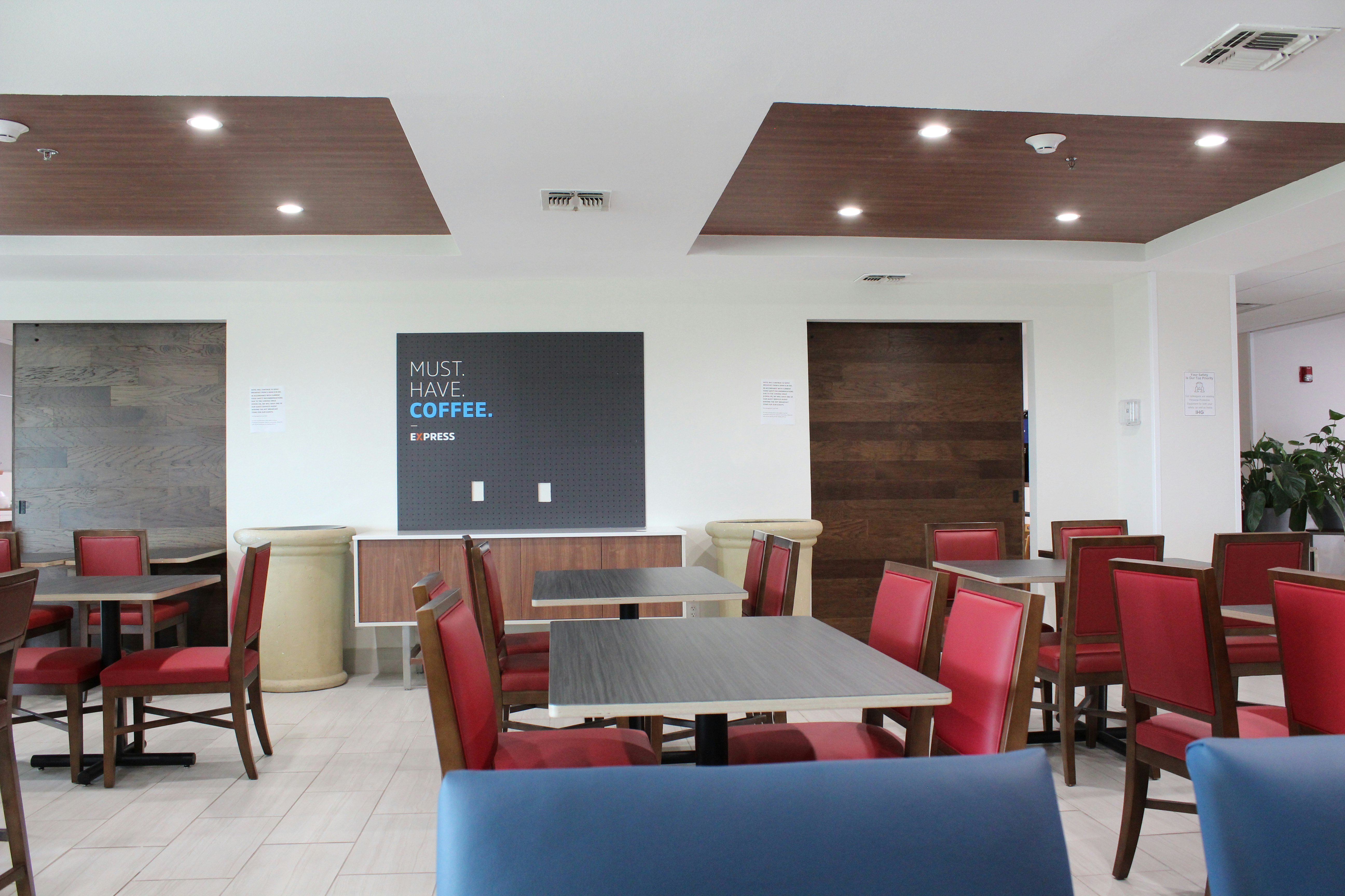 Holiday Inn Express Hotel Suites San Antonio West Seaworld Area 20/24
