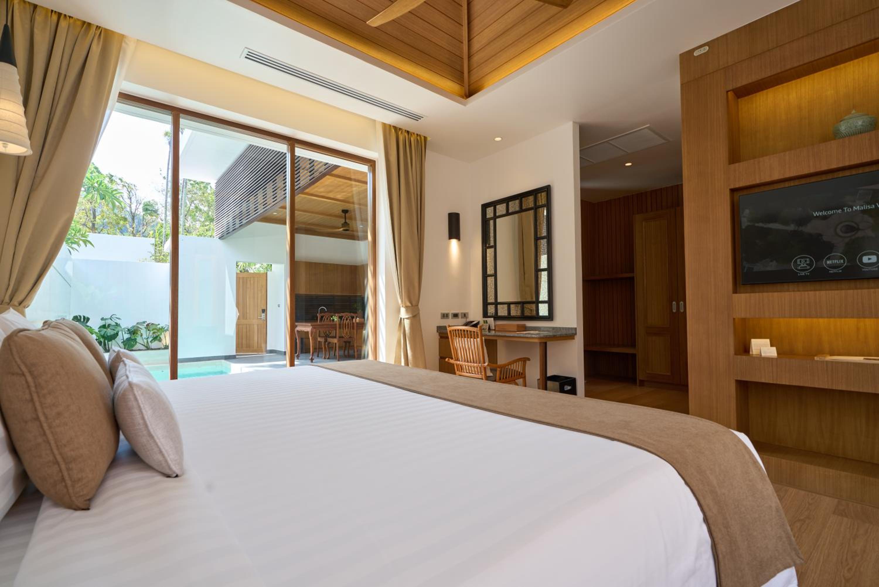 Pool, Villa, King Bed