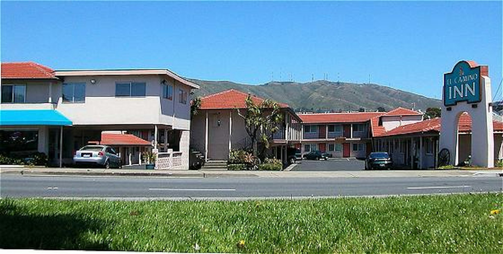 El Camino Inn 2/2