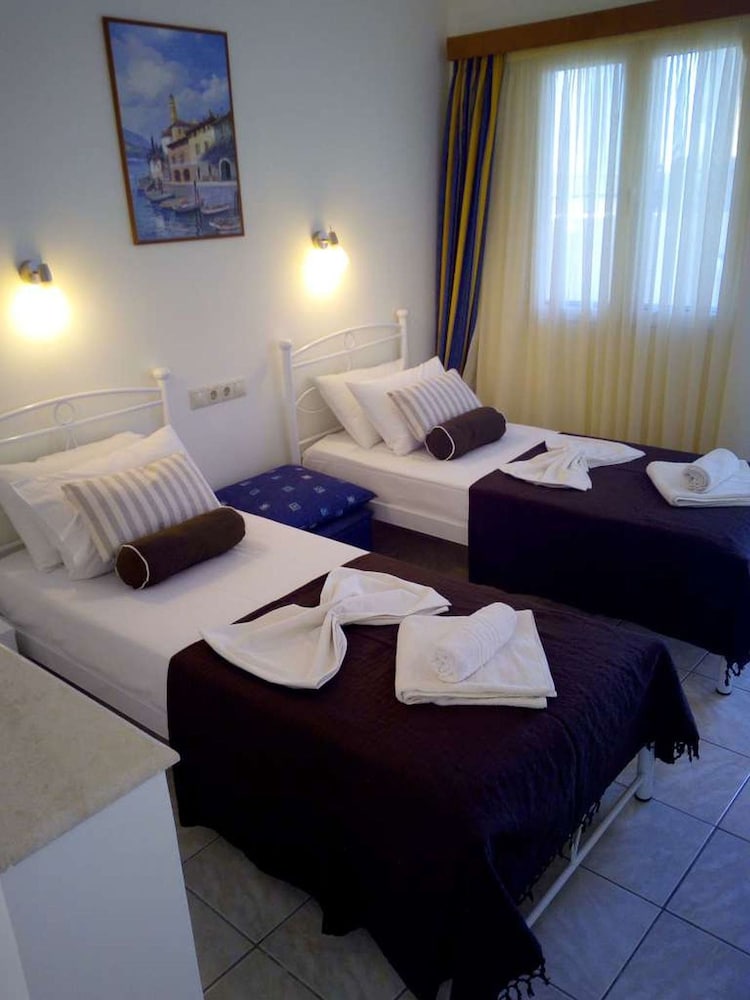 Creta Suites 38/70