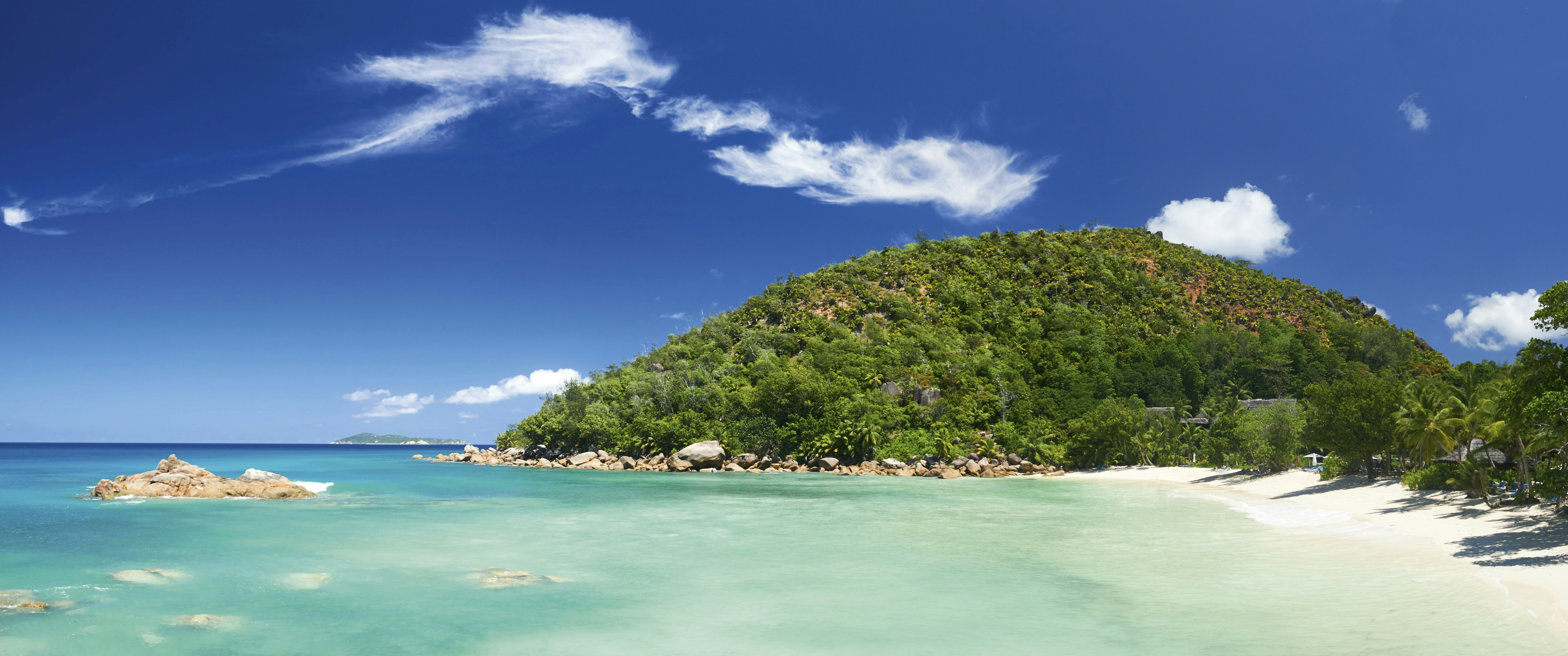 Constance Lemuria Praslin Seychelles 76/80