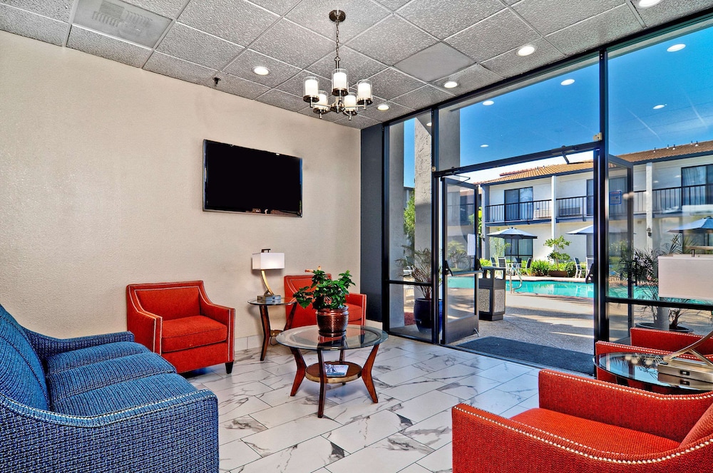 Quality Inn & Suites South San Jose / Morgan Hill 26/42