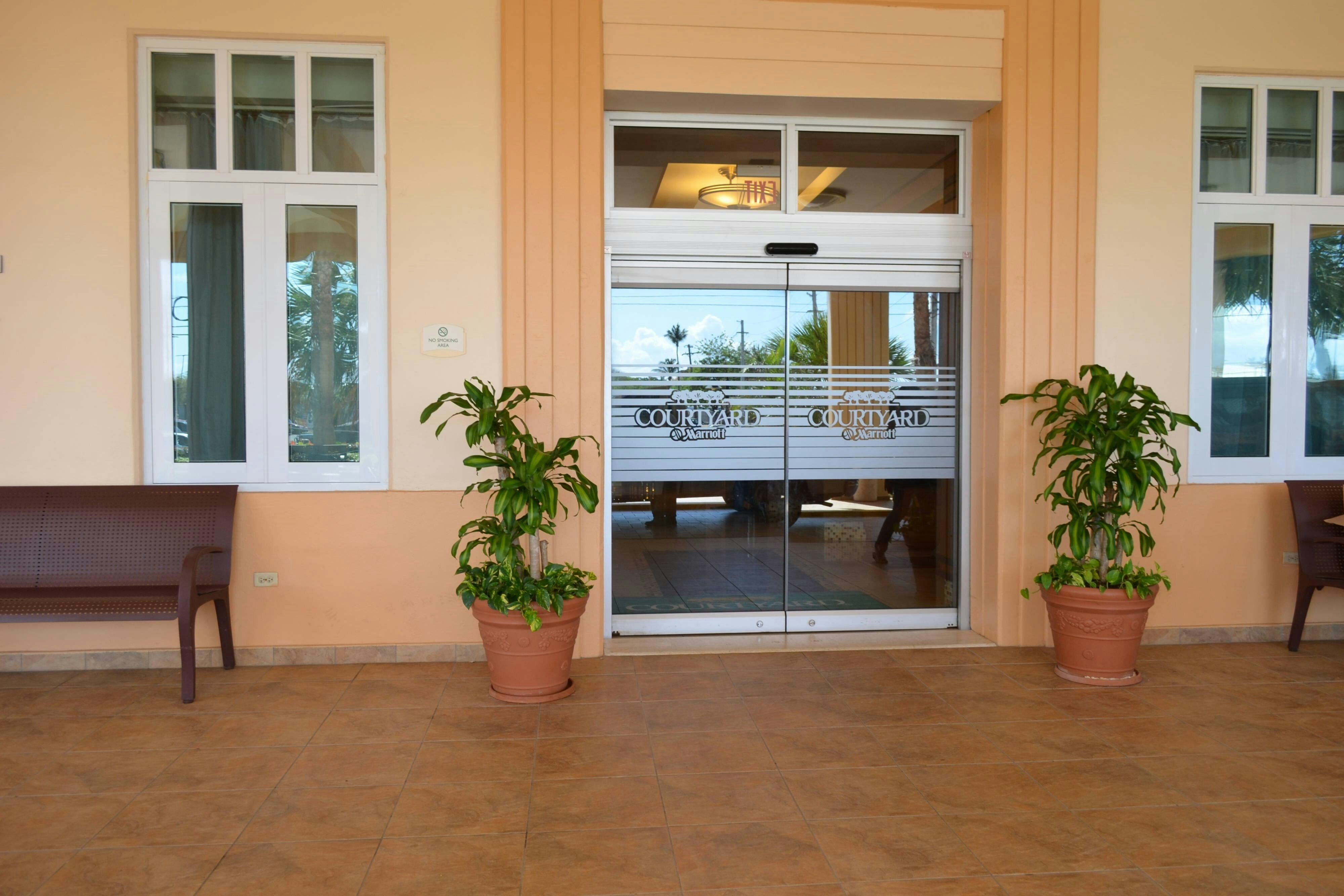Courtyard Aguadilla 29/47