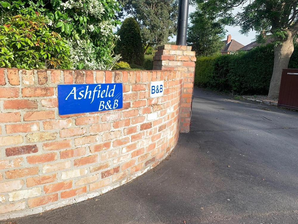 Ashfield Bed And Breakfast 3/44