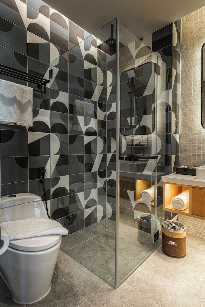Macalister Hotel managed by The Ascott Limited 22/25