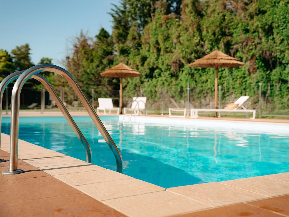Mercure Valence Sud 46/73