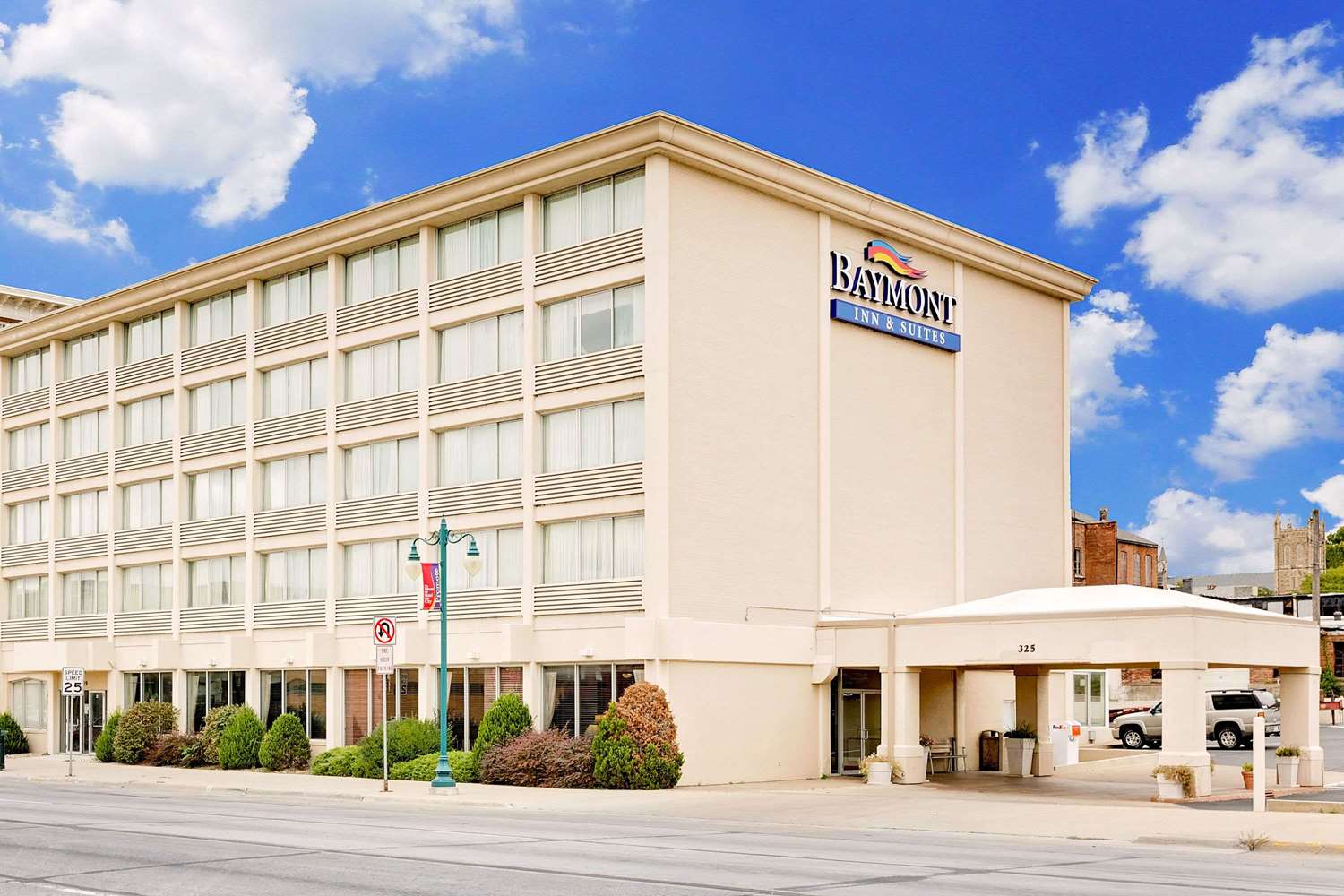 Baymont By Wyndham Keokuk 1/8